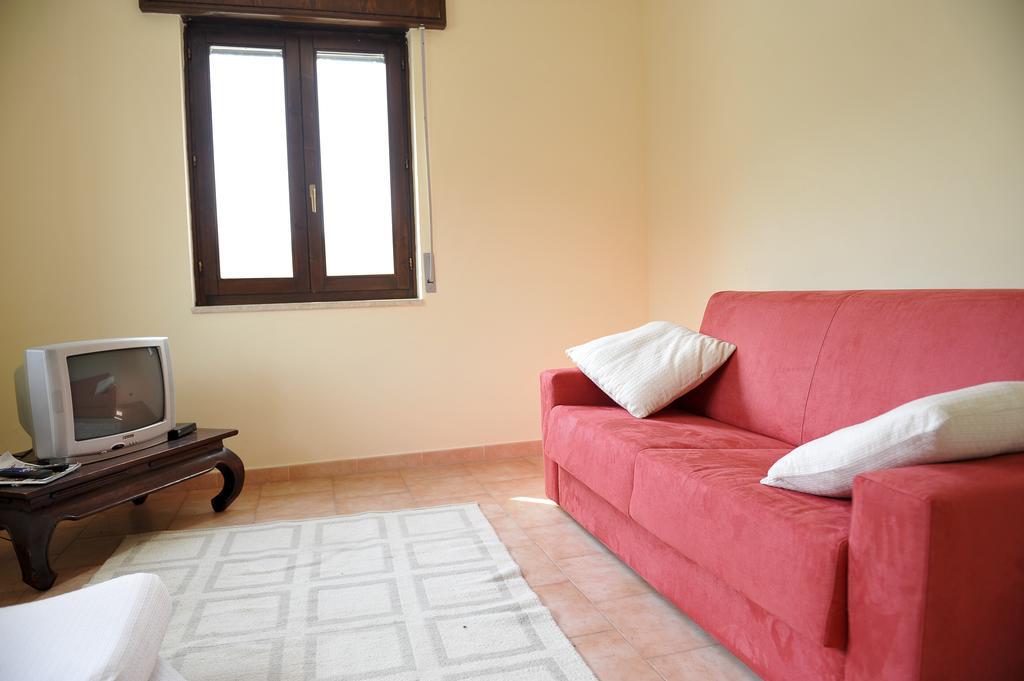 Aleanna Appartamenti Nocera Umbra Habitación foto